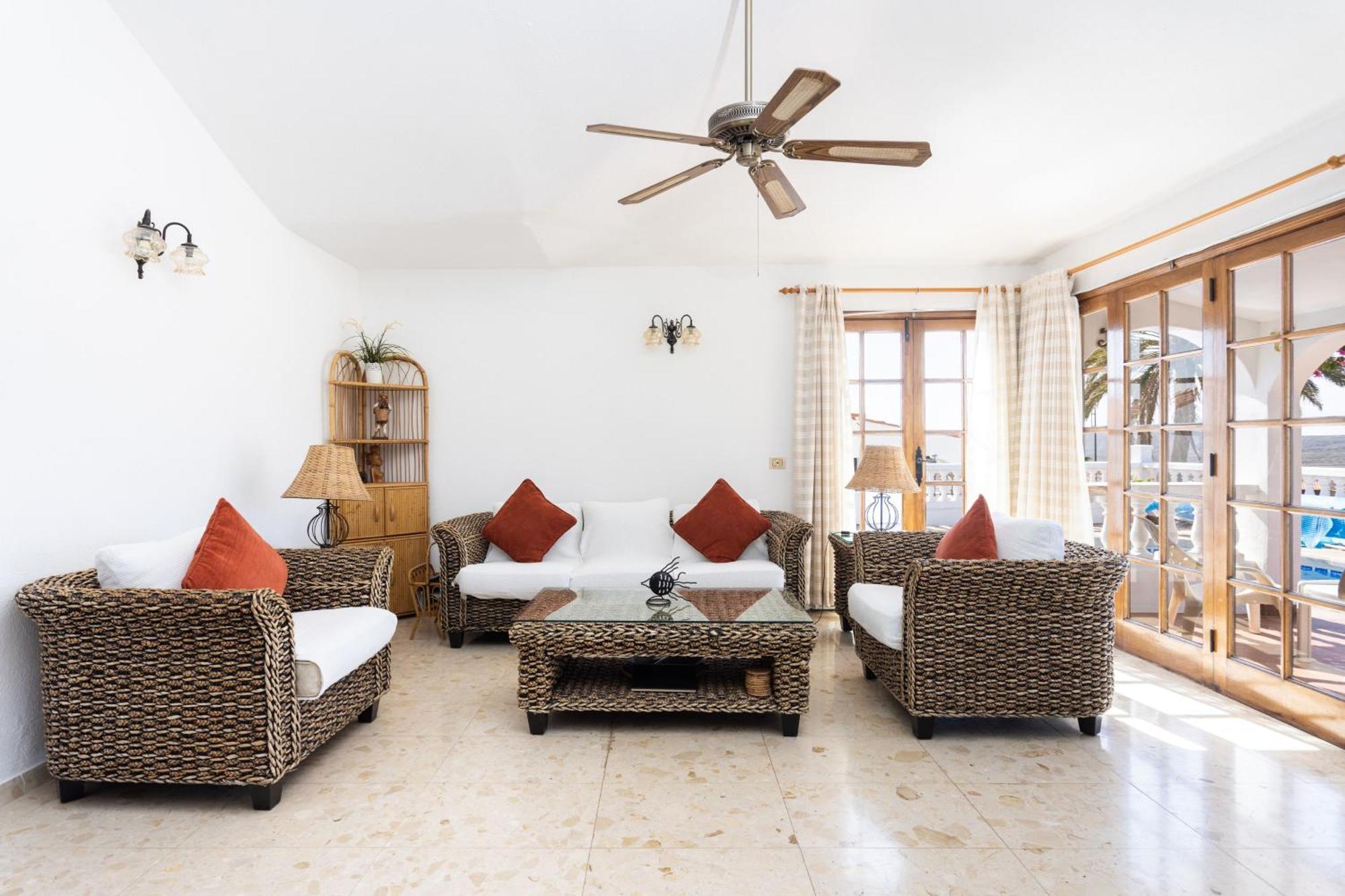 Colina Golf Excellent Holiday Home With Heated Pool 圣米格尔德阿沃纳 外观 照片